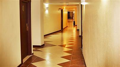 راهرو هتل سینگو قشم راهرو هتل سینگو قشم